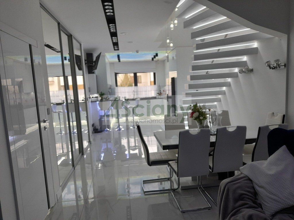 Dom 256&nbsp;m², Wyszków - zdjęcie 3