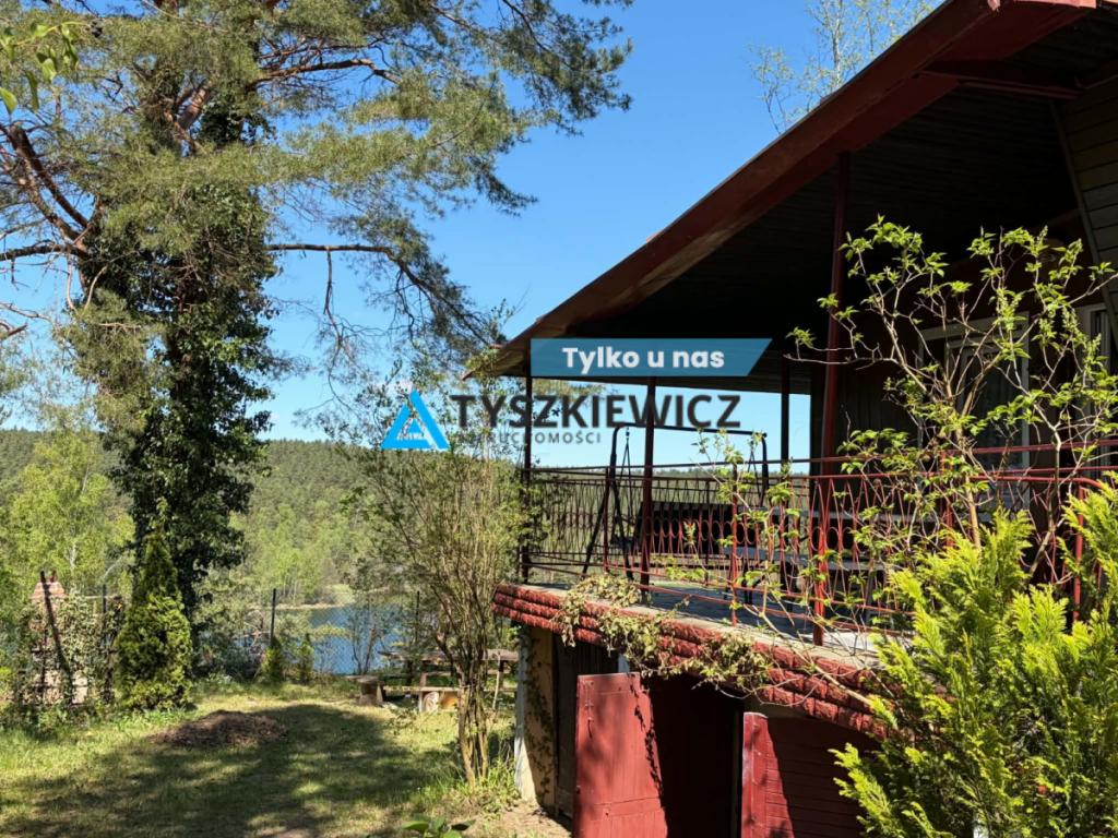 Domek w Gołubiu z widokiem na jezioro Dąbrowskie - zdjęcie 1