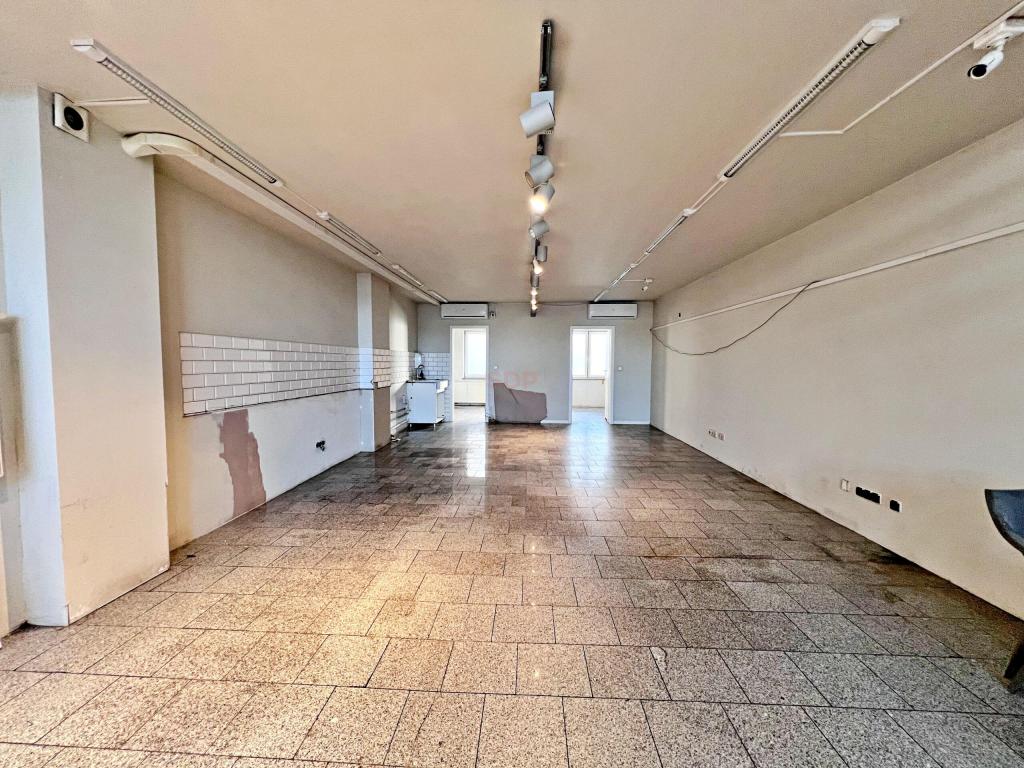 Lokal usługowy do wynajęcia, 140 m², Wrocław, Krzyki, Przyjaźni - zdjęcie 4