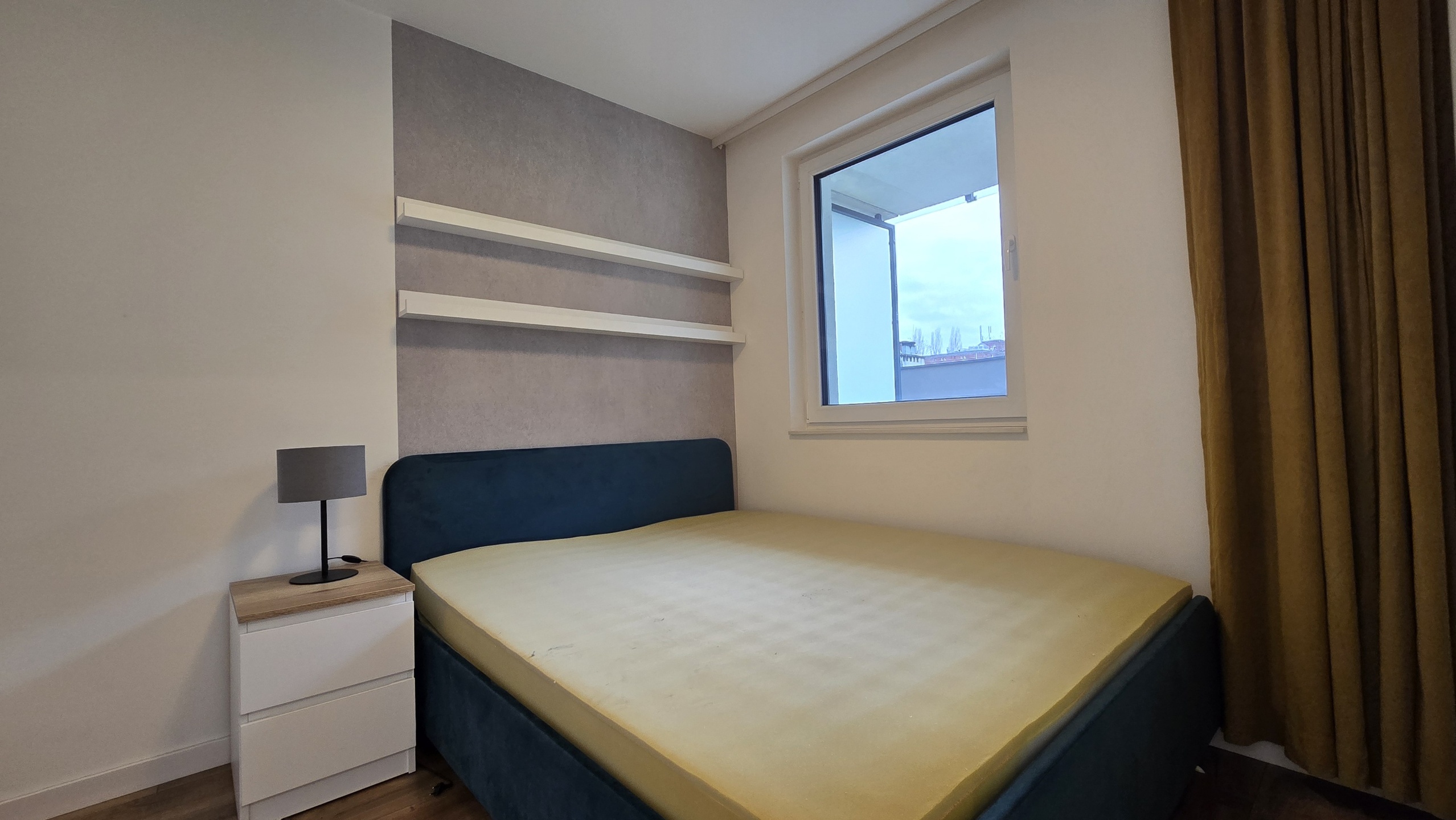 BEZ PROWIZJI - os. Paderewskiego, kompaktowe 2 pokoje, niski blok z windą, duży balkon, klimatyzacja! - zdjęcie 6