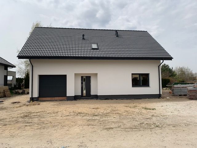 komfortowy, kanalizacja, asfalt , duża działka - zdjęcie 1