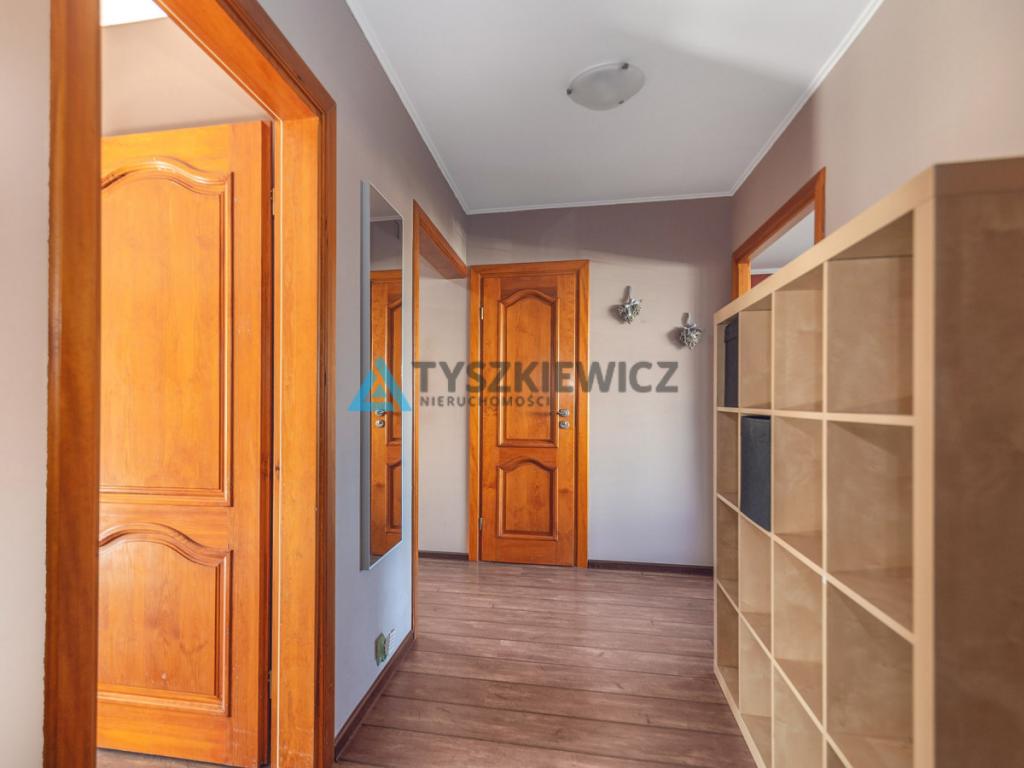 Mieszkanie 67 m2 |balkon| blisko centrum - zdjęcie 2
