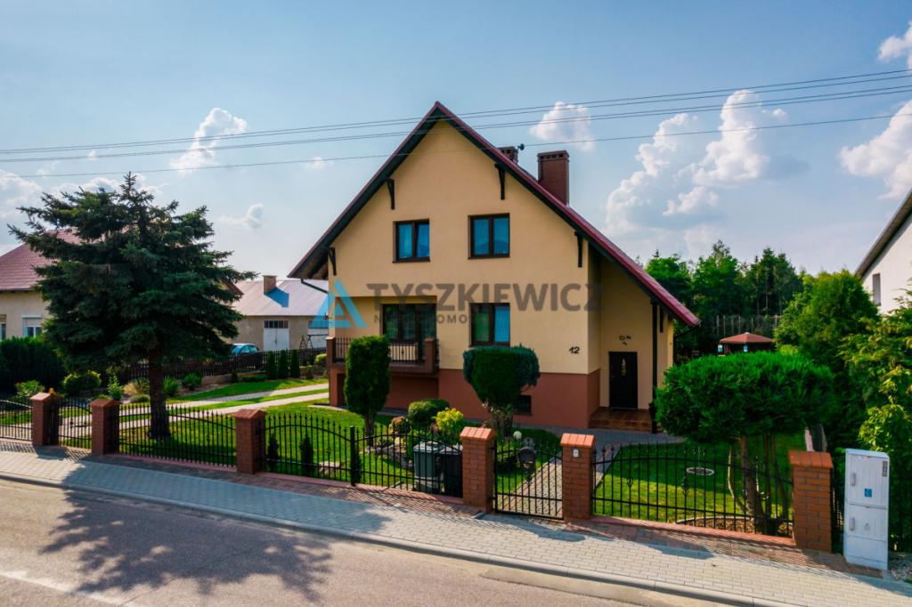 Duży, atrakcyjny dom tuż pod Chojnicami! - zdjęcie 21