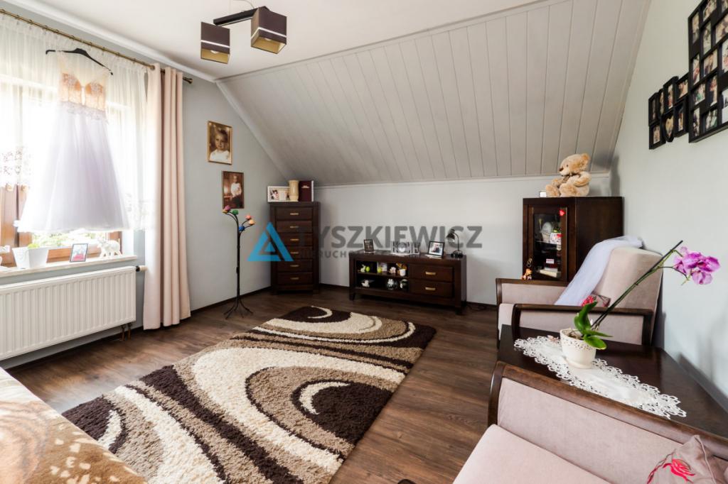Duży, atrakcyjny dom tuż pod Chojnicami! - zdjęcie 2