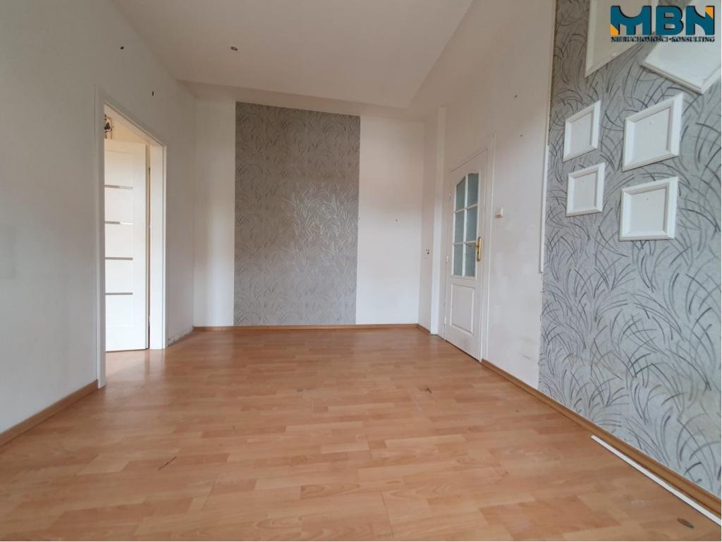 Mieszkanie 55&nbsp;m², Ryn - zdjęcie 1