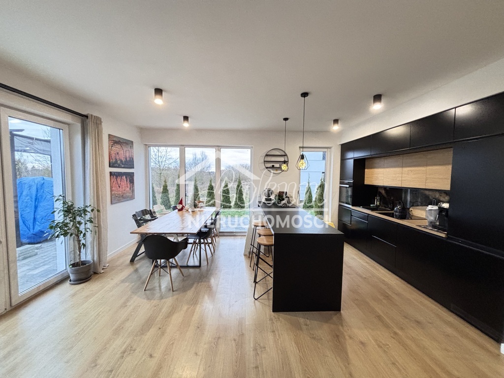 Dom 180&nbsp;m², Mierzyn, Lubieszyńska - zdjęcie 1