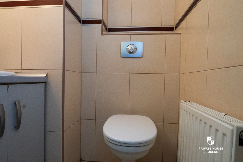 Lokal usługowy do wynajęcia, 61,9 m², Kraków, Czyżyny, Osiedle 2 Pułku Lotniczego - zdjęcie 9