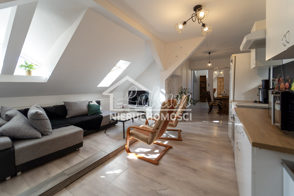 Mieszkanie 78&nbsp;m², Szczecinek, Kościuszki - zdjęcie 2