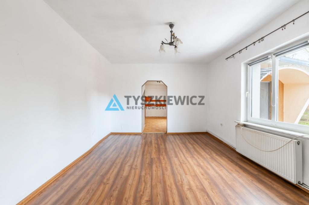 Komfortowe mieszkanie w gminie Kołczygłowy - zdjęcie 5