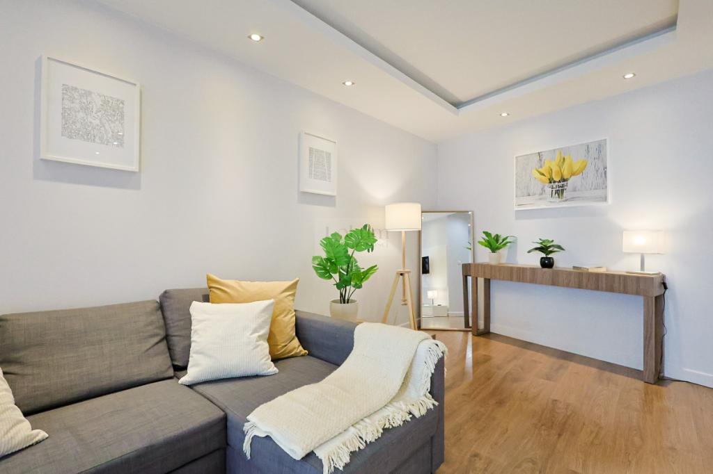 Apartament przy Browarach Warszawskich - zdjęcie 9