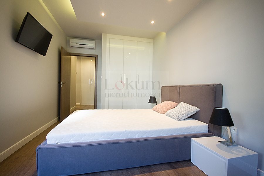 Apartament przy Browarach Warszawskich - zdjęcie 8