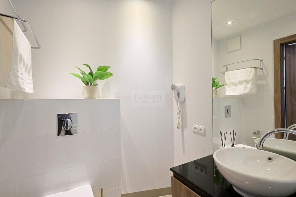Apartament przy Browarach Warszawskich - zdjęcie 16