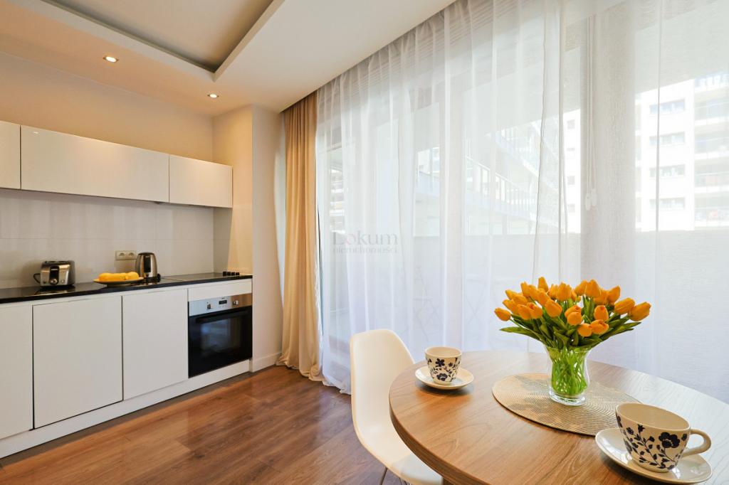 Apartament przy Browarach Warszawskich - zdjęcie 12