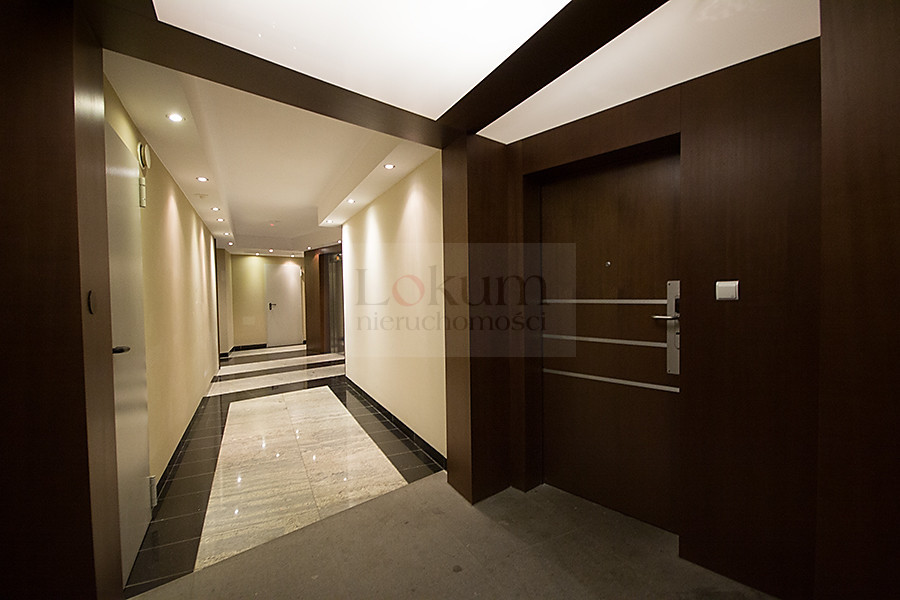 Apartament przy Browarach Warszawskich - zdjęcie 25