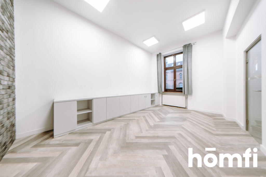 Lokal usługowy do wynajęcia, 46 m², Toruń, Starówka, rynek Rynek Nowomiejski - zdjęcie 8