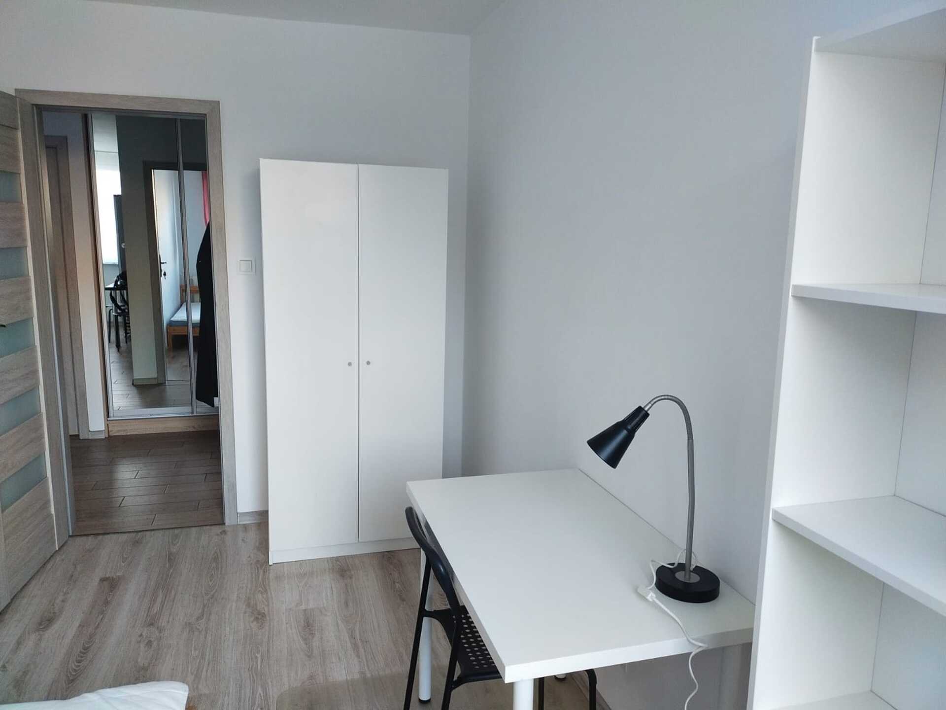 3 km Rynek/Różanka, pokój jednoosobowy, MEDIA MIEJSKIE- bez prowizji - zdjęcie 3