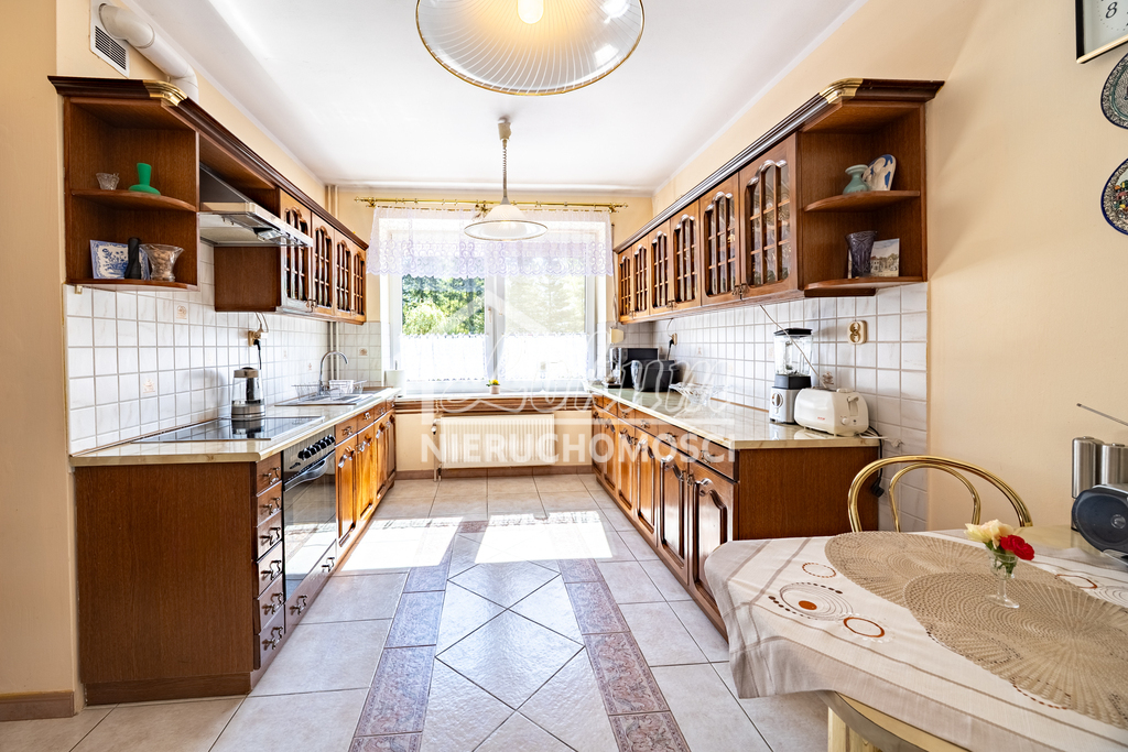 Dom 380&nbsp;m², Obelzanki - zdjęcie 6