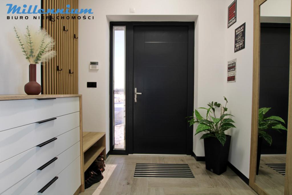 Nowoczesny i energooszczędny  dom w Gniewinie - zdjęcie 22