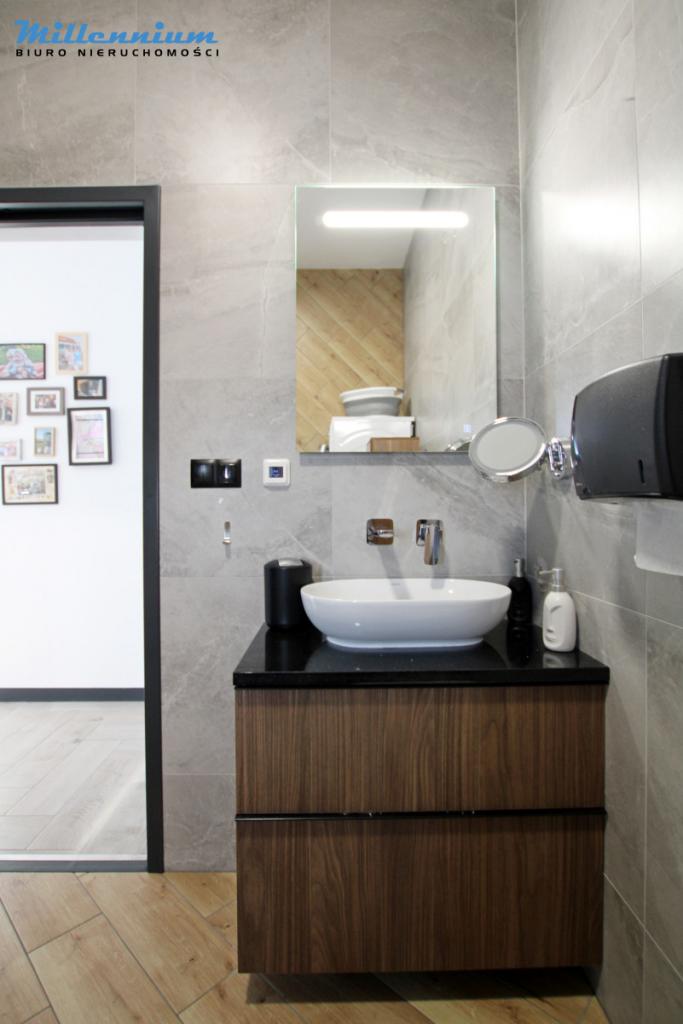 Nowoczesny i energooszczędny  dom w Gniewinie - zdjęcie 21