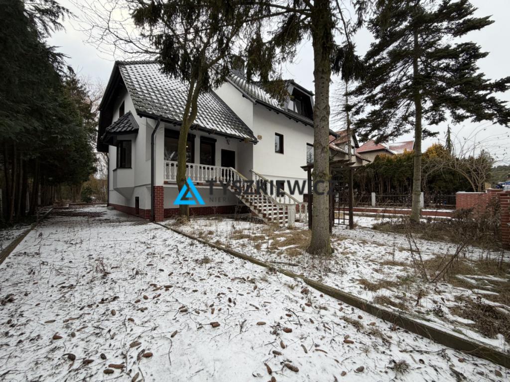 Dom z potencjałem - Rotmanka, blisko Gdańska - zdjęcie 1