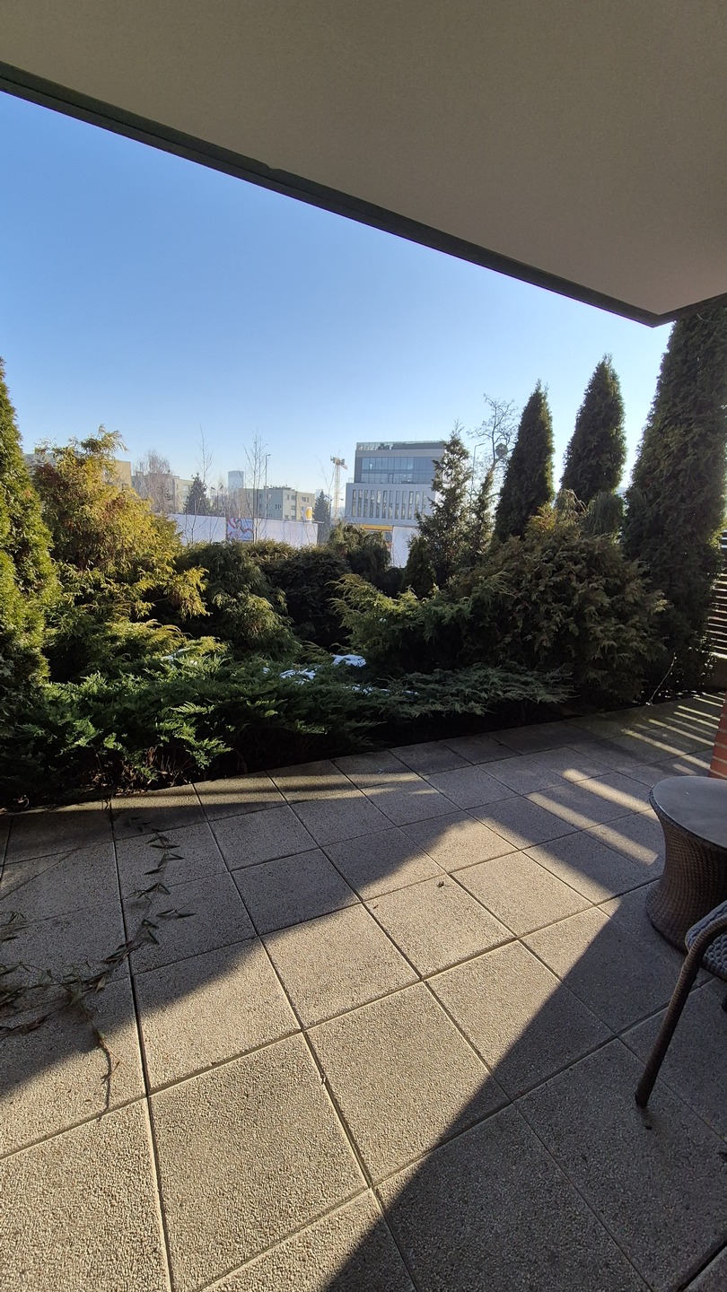 o/SCC Dębowe Tarasy 64 m2 apartament z ogrodem garażem komorką lokatorską - zdjęcie 16