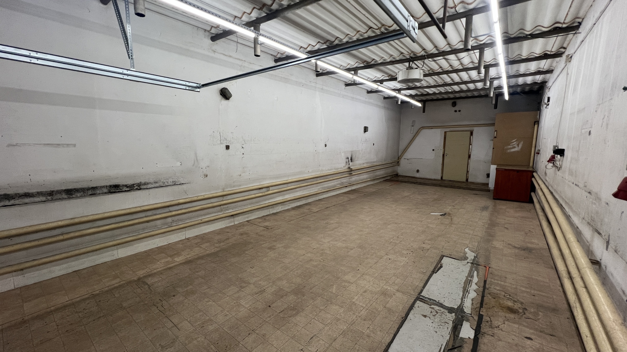 Do wynajęcia hala 130 m² - Luboń, blisko A2 - zdjęcie 9