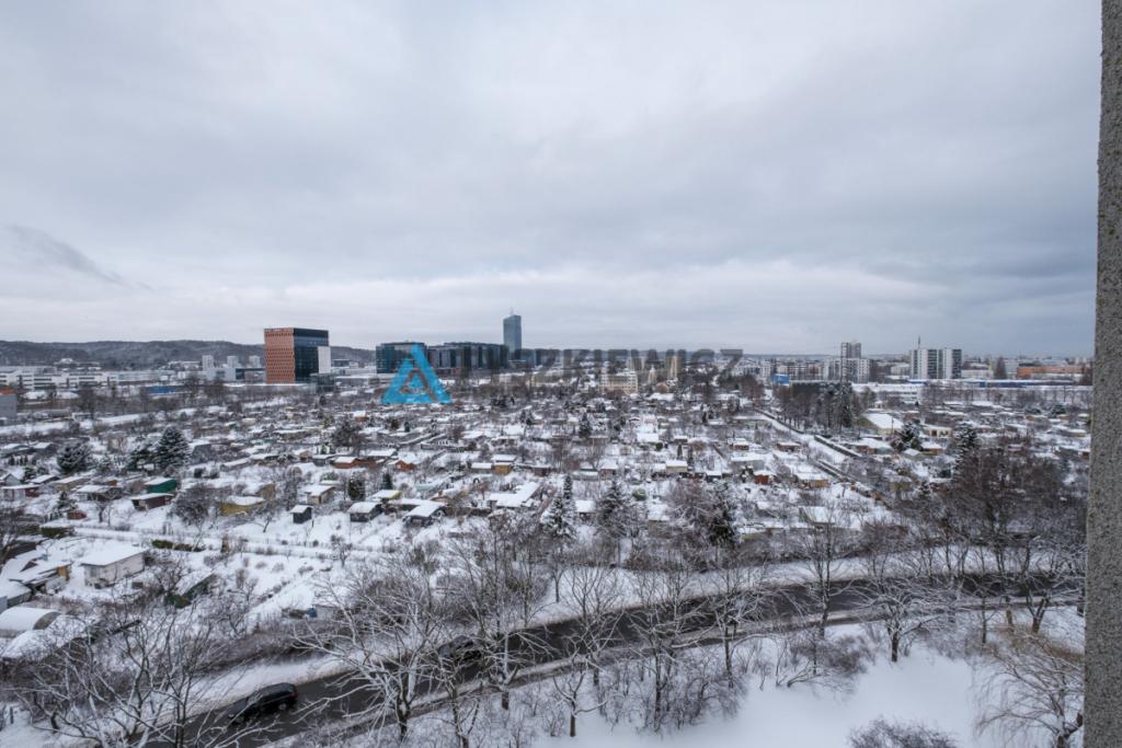 Mieszkanie z panoramicznym widokiem na Oliwę - zdjęcie 20
