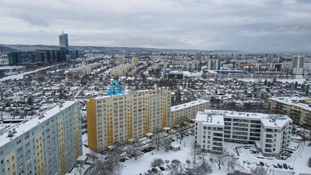 Mieszkanie z panoramicznym widokiem na Oliwę - zdjęcie 21