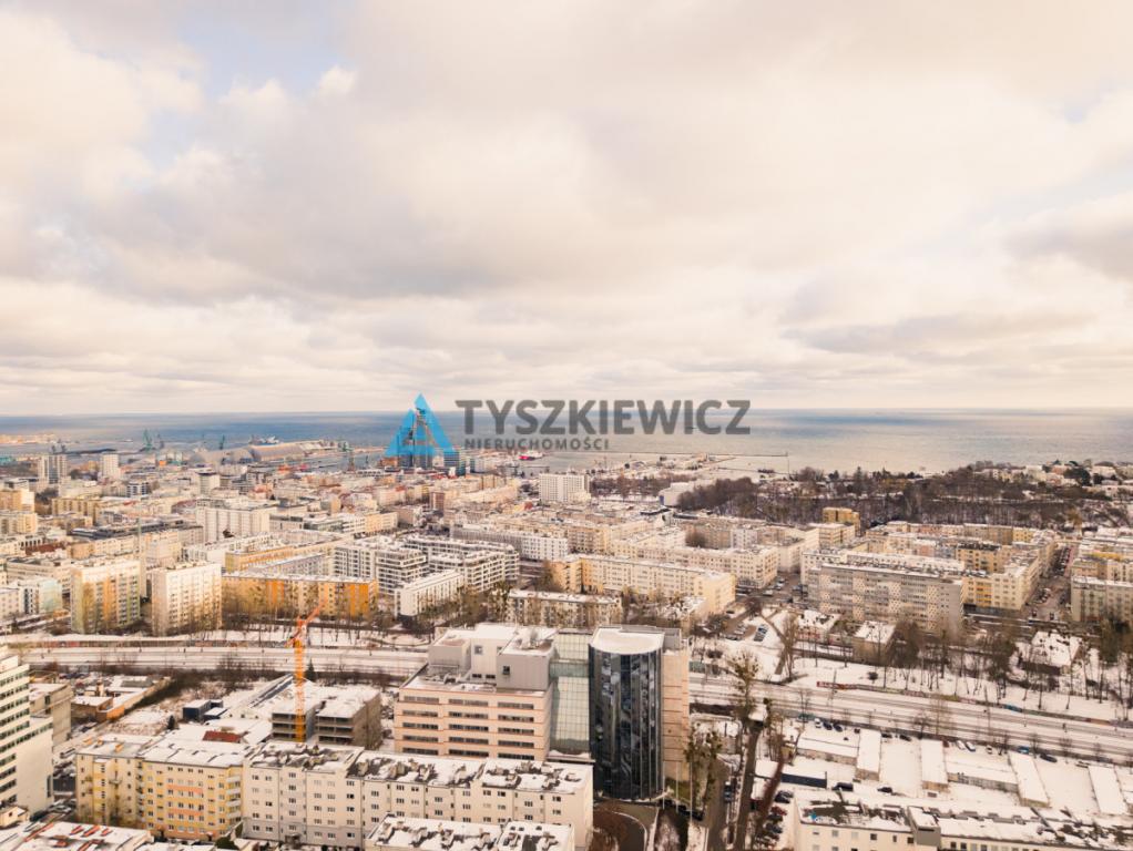 Mieszkanie z oknami od podwórka, słoneczne. - zdjęcie 19