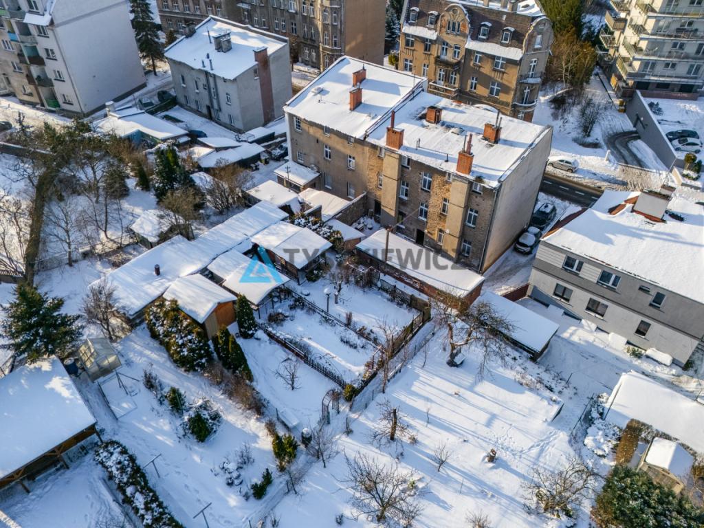 Klimatyczne mieszkanie w kamienicy z ogródkiem - zdjęcie 21