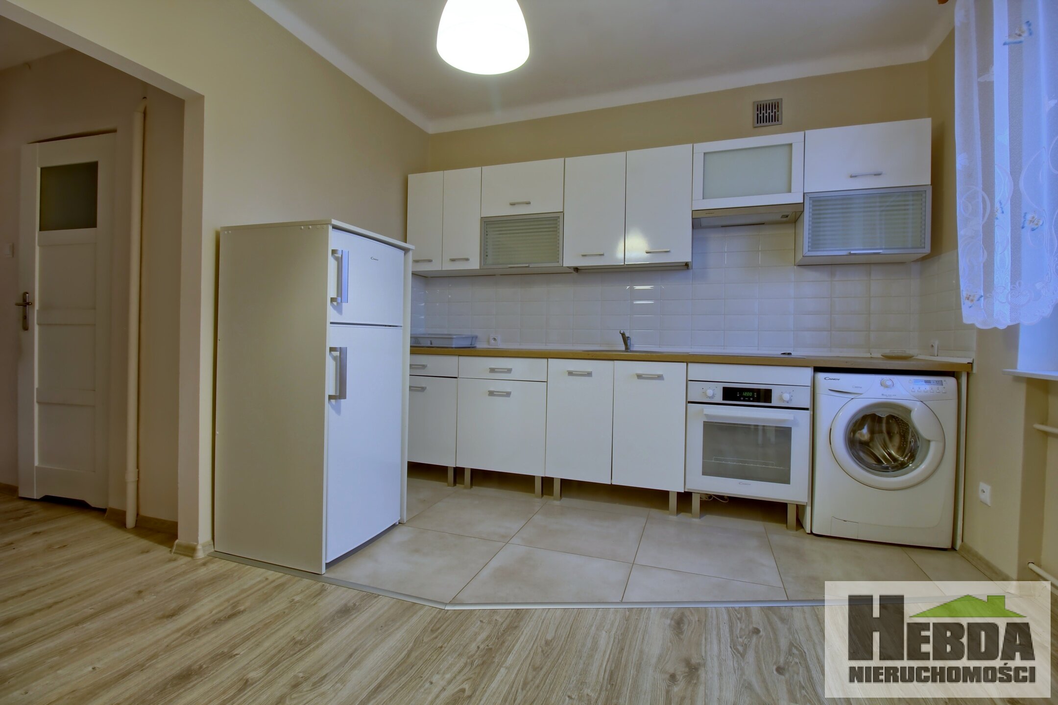 Na wynajem mieszkanie 1 pokojowe, Ścisłe centrum, ul. Krakowska - zdjęcie 4