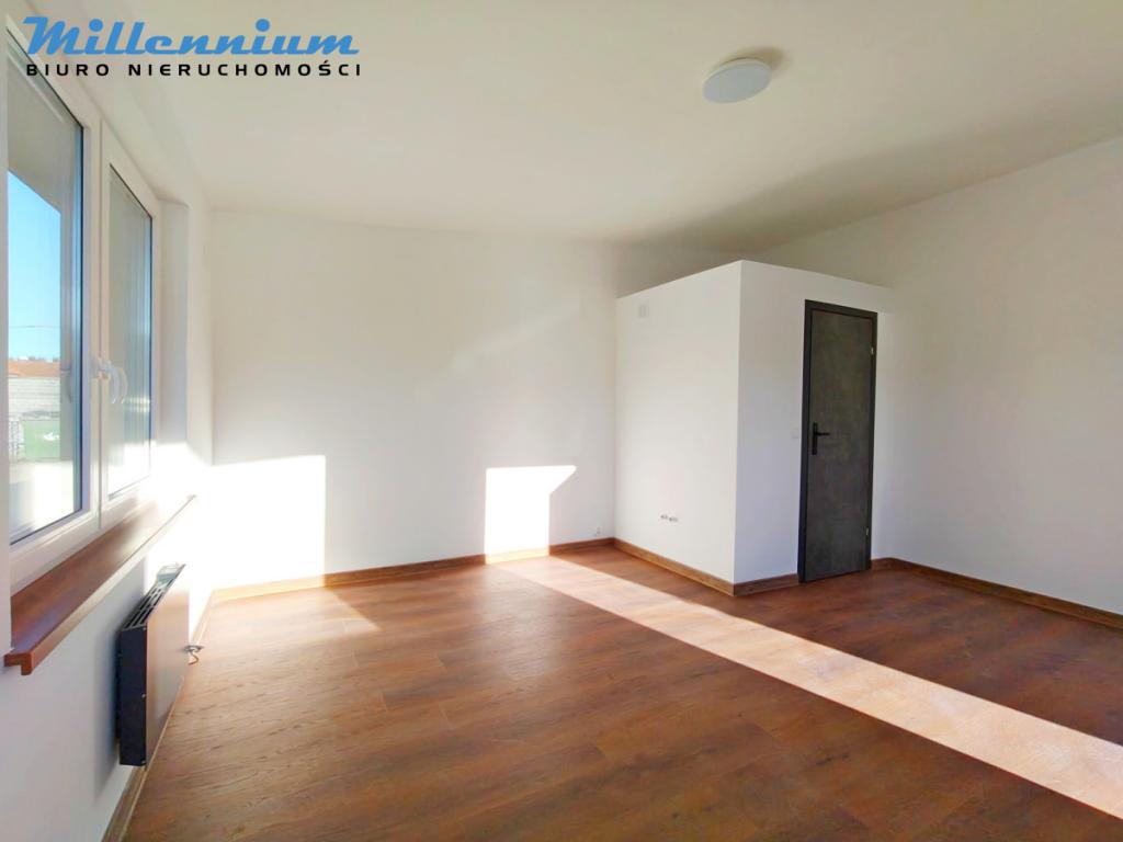 Hala magazynowo-produkcyjna z biurem i placem - zdjęcie 11