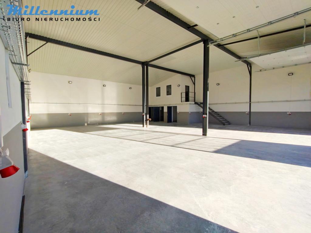 Hala magazynowo-produkcyjna z biurem i placem - zdjęcie 5