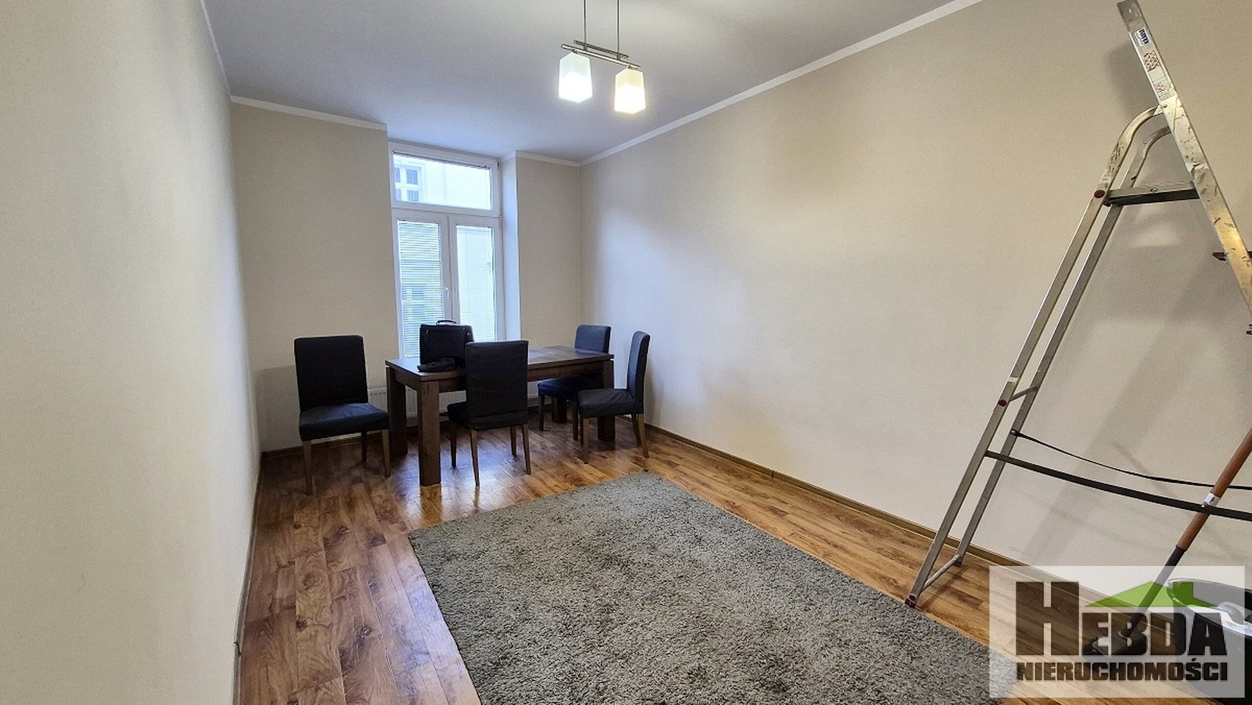 Tarnów, 3 pokojowe mieszkanie przy ul.Urszulańskiej na 1 piętrze kamienicy - zdjęcie 3