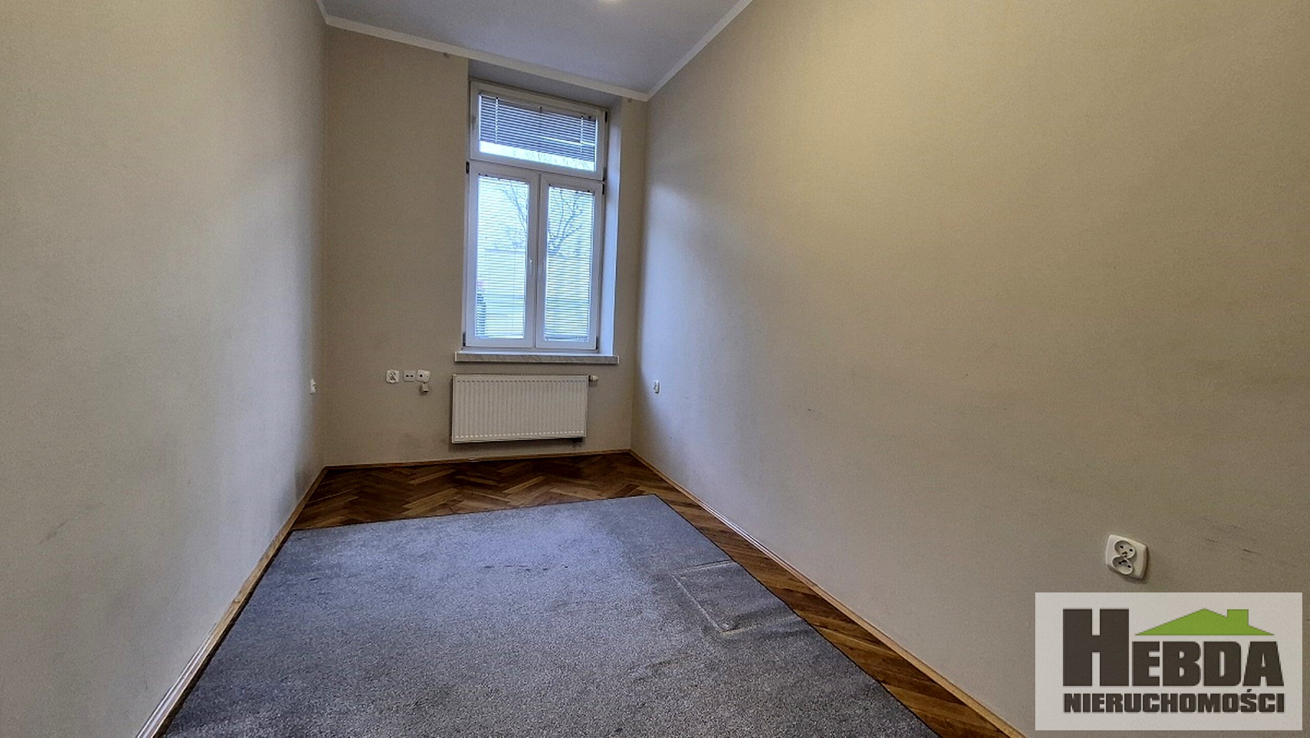 Tarnów, 3 pokojowe mieszkanie przy ul.Urszulańskiej na 1 piętrze kamienicy - zdjęcie 4