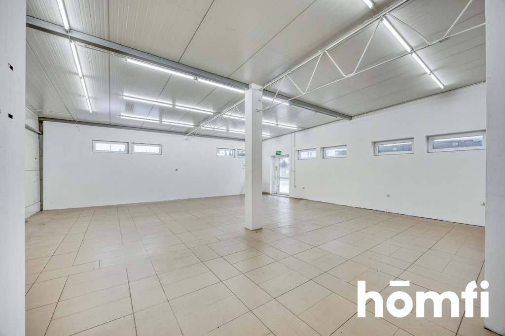 Lokal usługowy na sprzedaż, 238 m², Łańcut, Bohaterów Westerplatte - zdjęcie 2