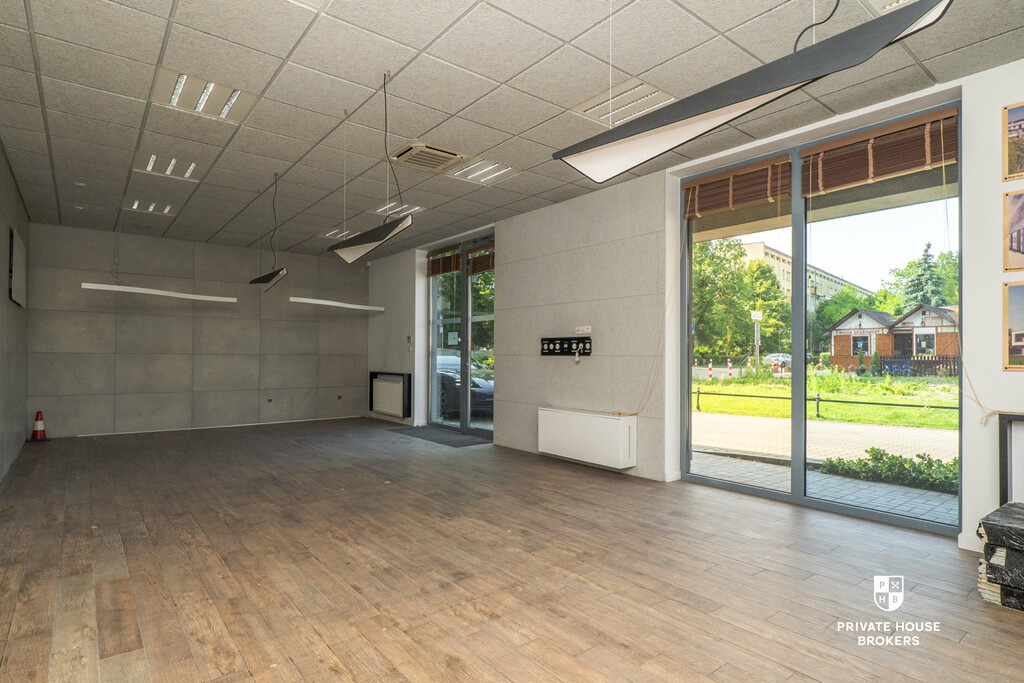Lokal usługowy do wynajęcia, 57,28&nbsp;m², Kraków, Podgórze, Ignacego Krasickiego - zdjęcie 1