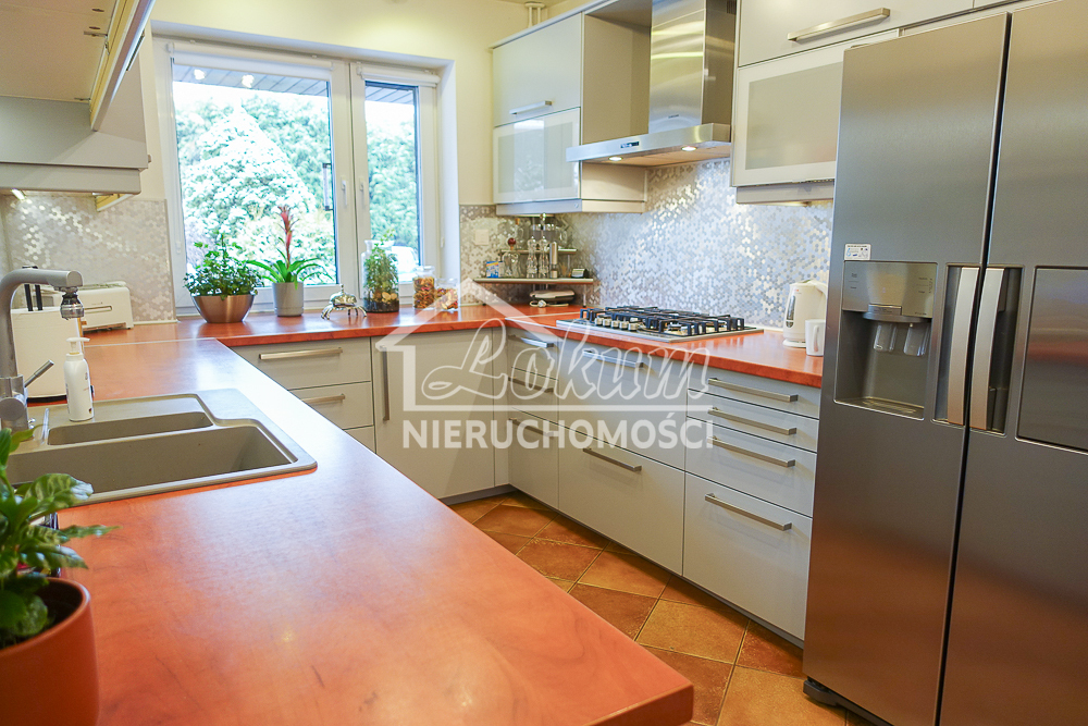 Dom 280&nbsp;m², Bezrzecze - zdjęcie 8