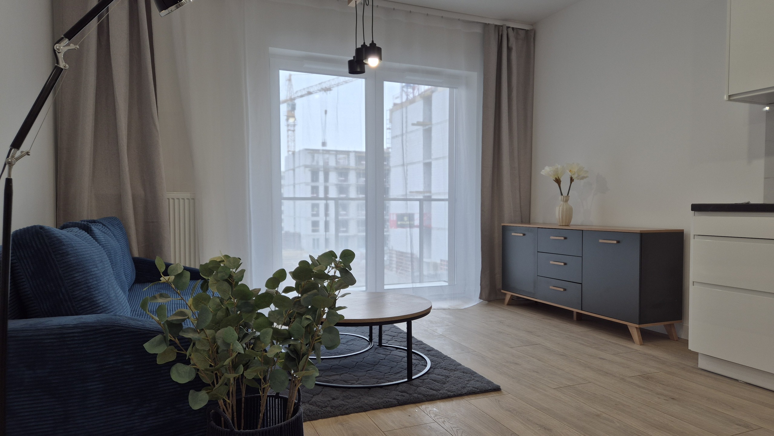 Belg Apartamenty lux nowczesna kawalerka z dużym balkonem o/Mariackiej - zdjęcie 1