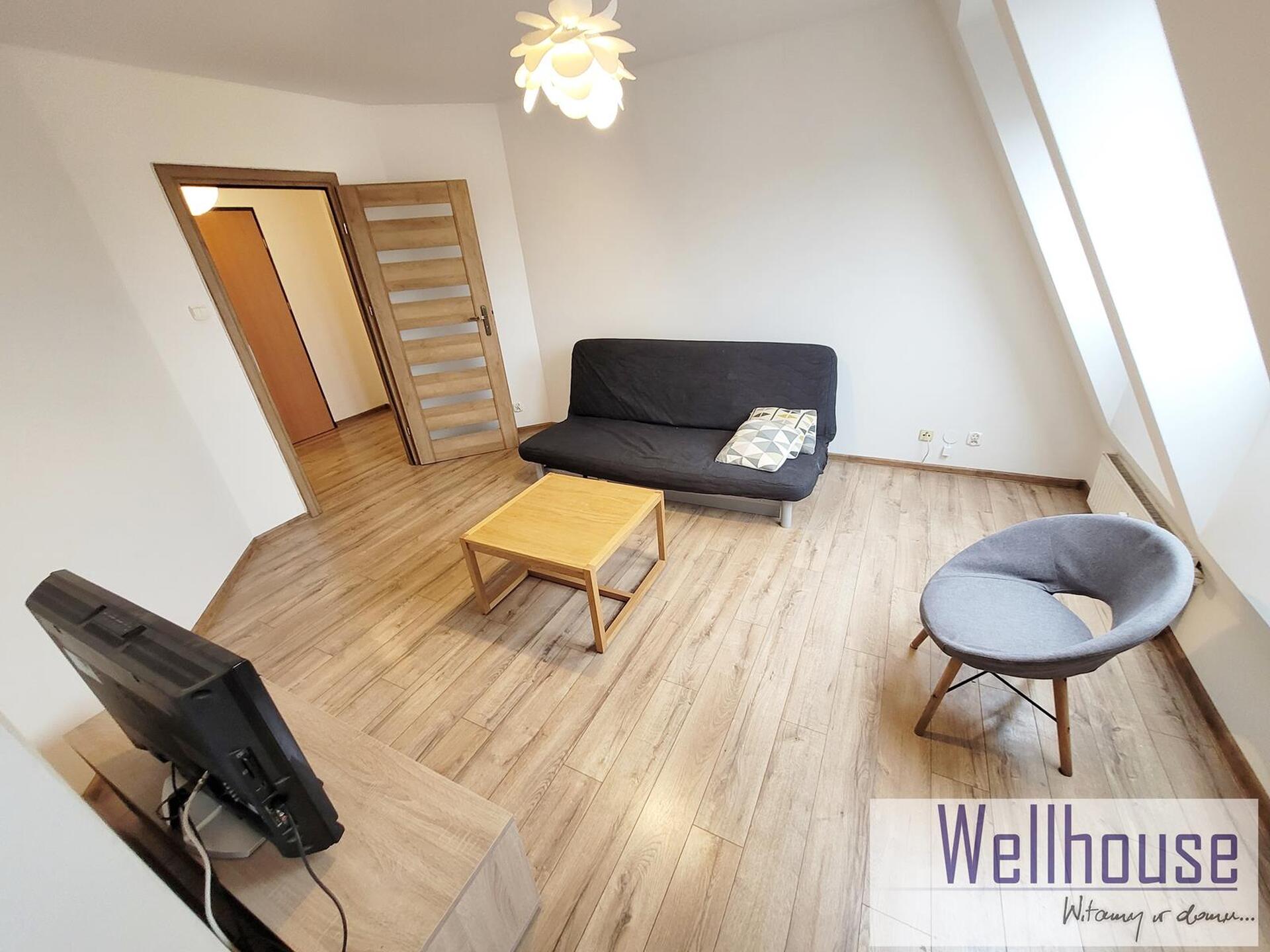 0% prow. Rozkład 2-pok. winda - gotowe do wprowadzenia- centrum- dla pary lub pod wynajem - zdjęcie 1