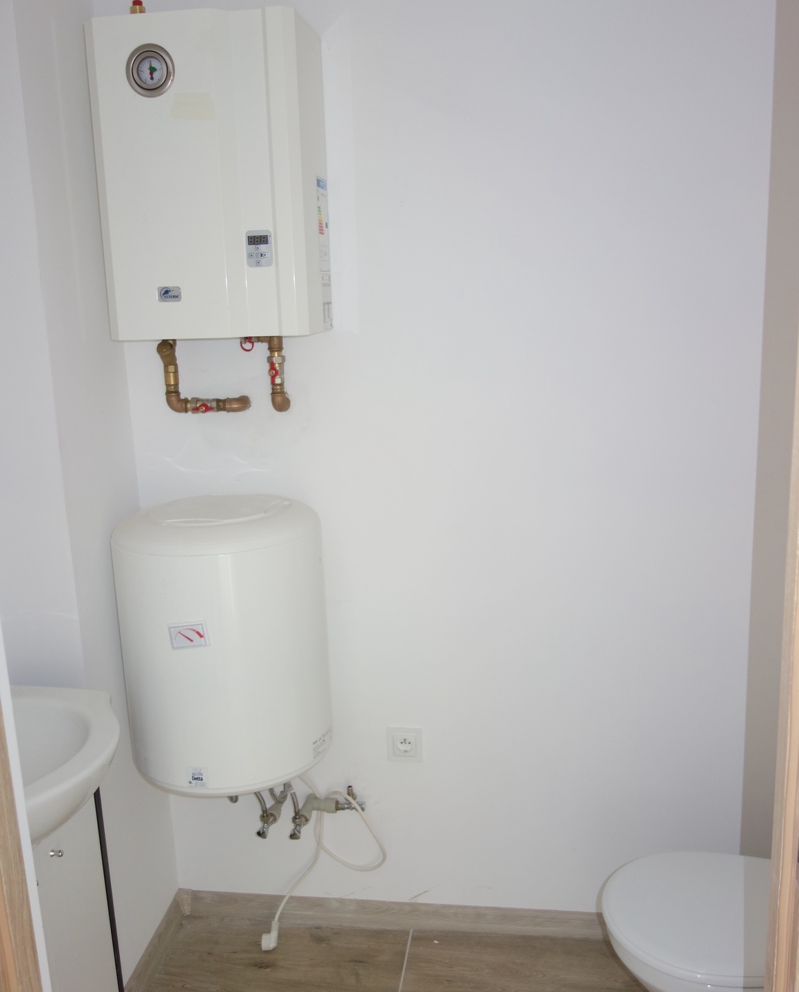 Atrakcyjny lokal użytkowy w Nowym Centrum Lubonia - zdjęcie 3