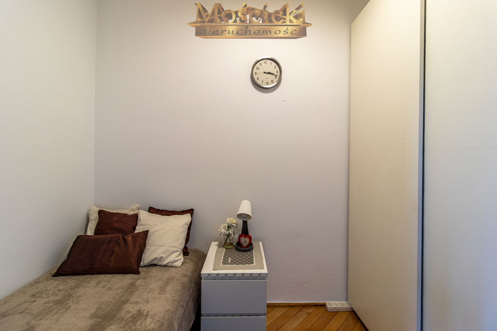 Dwa pokoje z widokiem na PL Konstyucji - zdjęcie 8