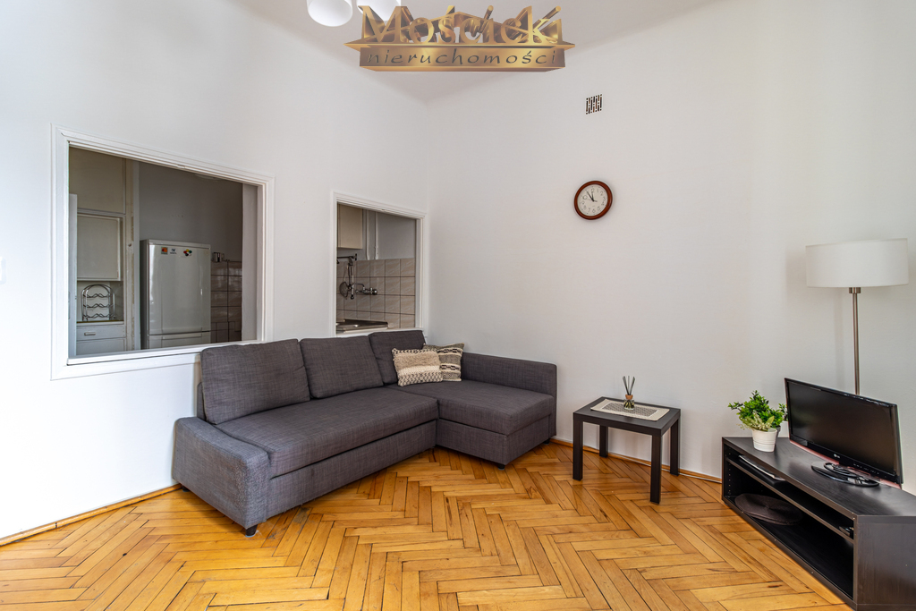 Dwa pokoje z widokiem na PL Konstyucji - zdjęcie 6