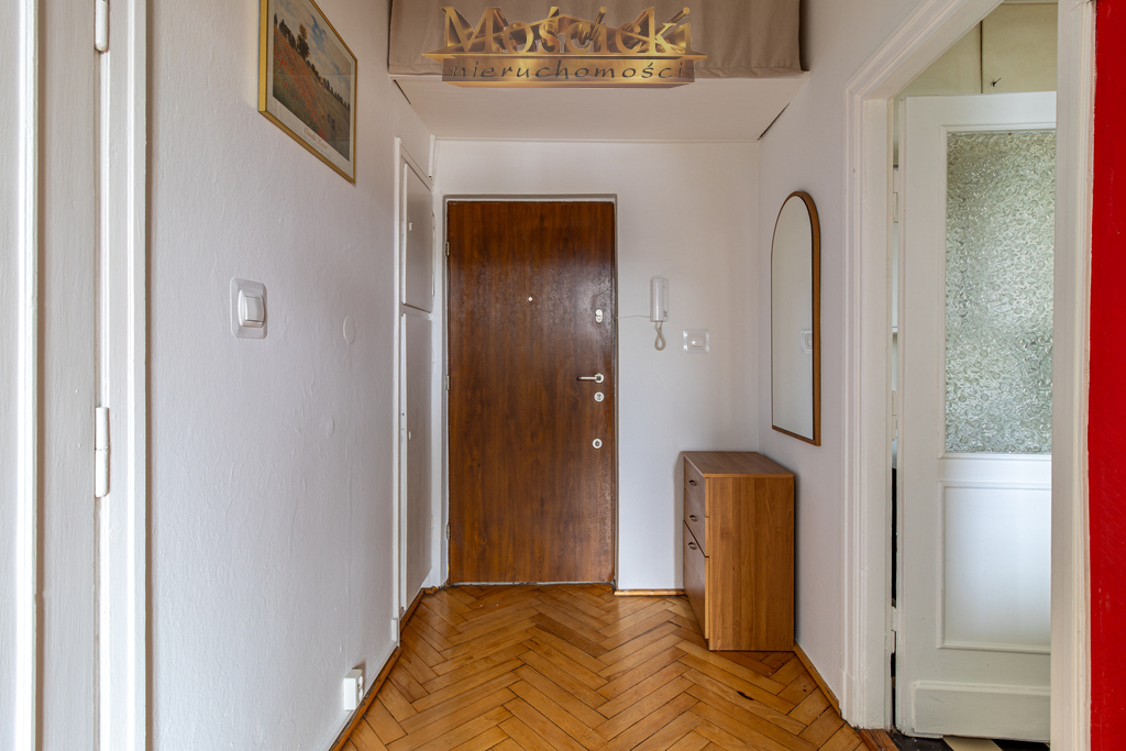 Dwa pokoje z widokiem na PL Konstyucji - zdjęcie 13