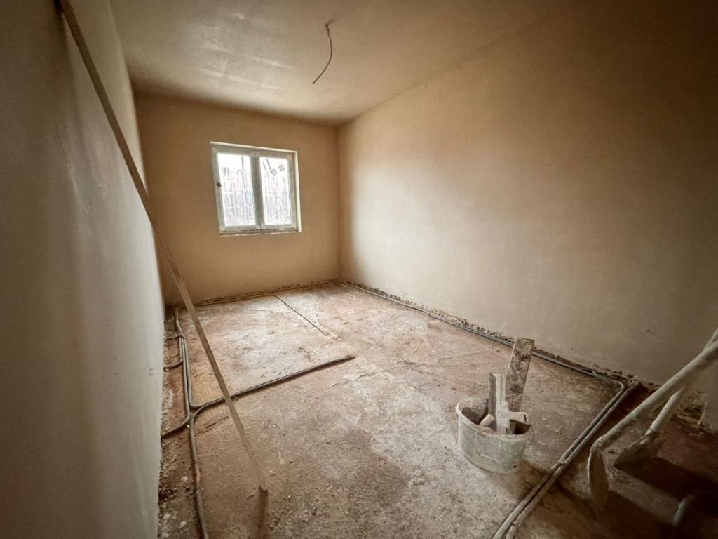 kanalizacja , pompa, garaż, las - zdjęcie 16