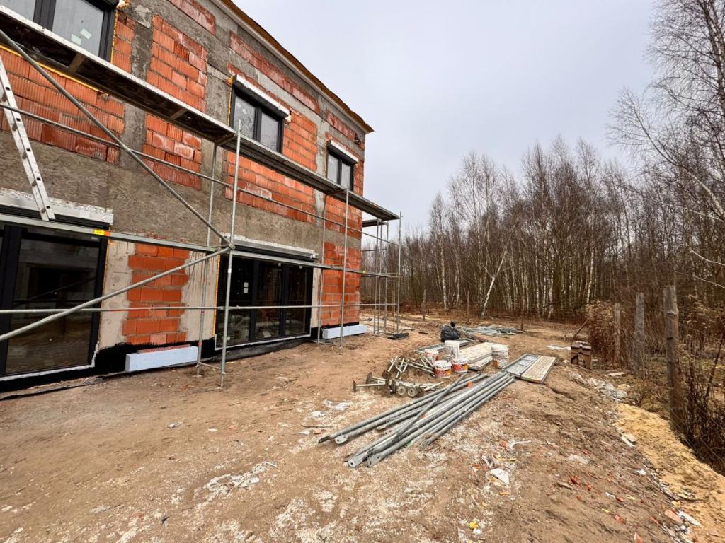 kanalizacja , pompa, garaż, las - zdjęcie 17