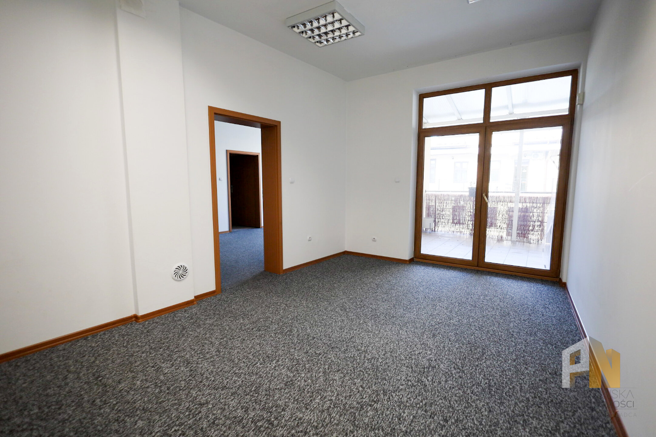 Lokal biurowy 50m2 do wynajęcia - zdjęcie 4