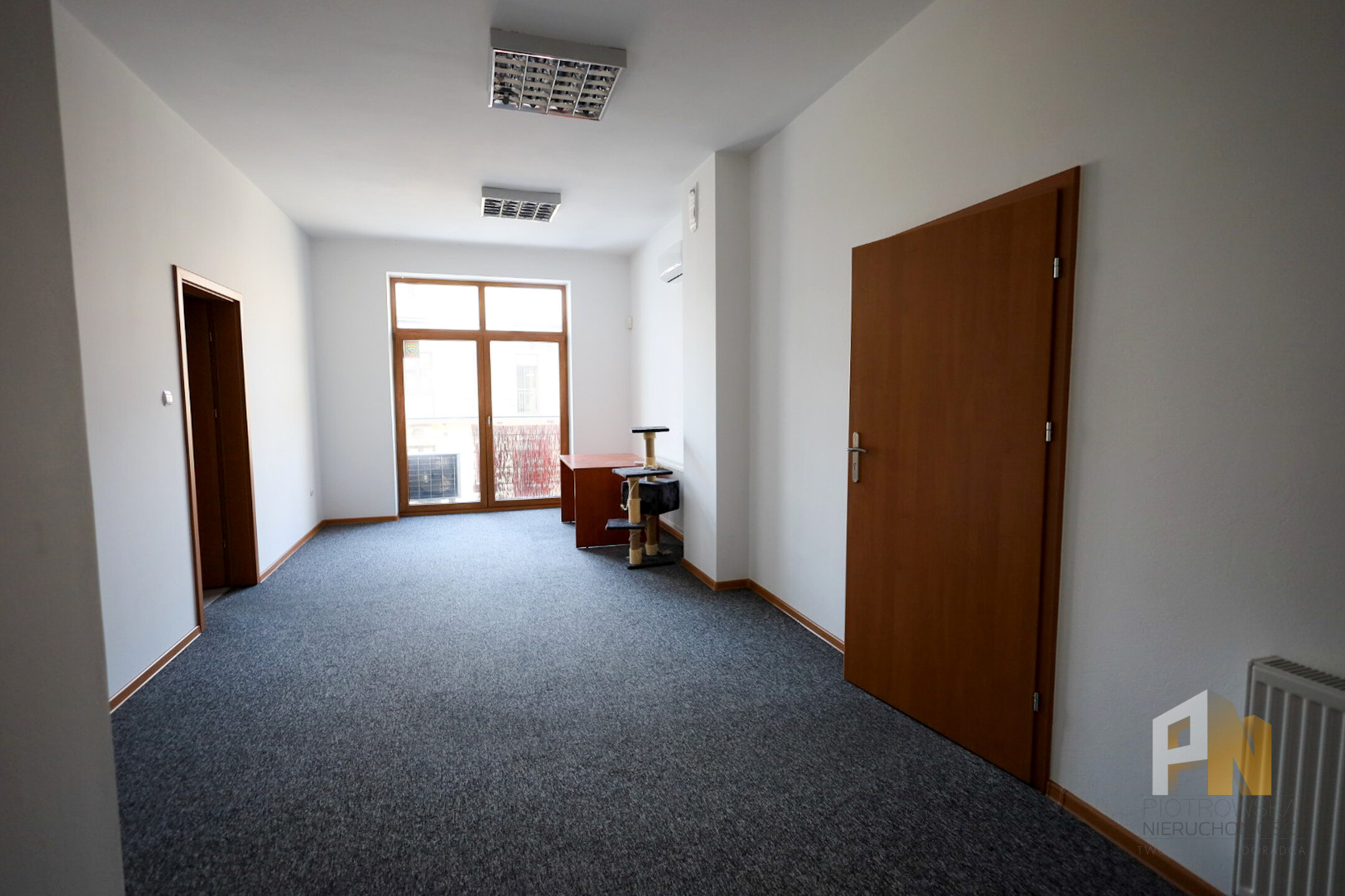 Lokal biurowy 50m2 do wynajęcia - zdjęcie 2