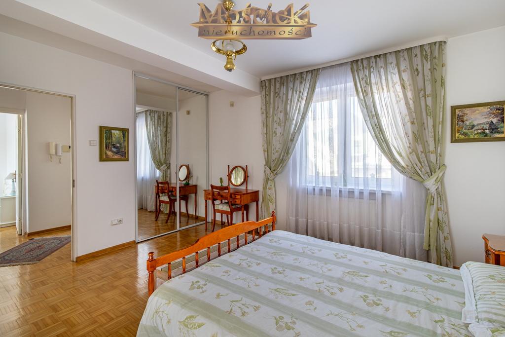 Wyjątkowy dom szeregowy na sprzedaż na Ursynowie - zdjęcie 9