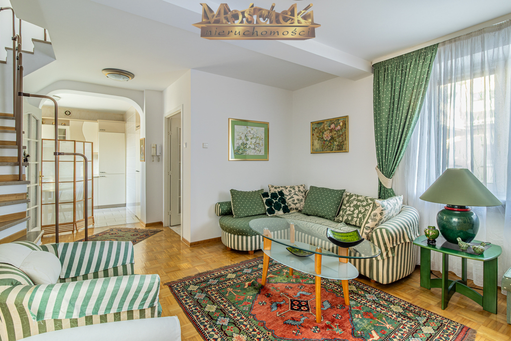 Wyjątkowy dom szeregowy na sprzedaż na Ursynowie - zdjęcie 2